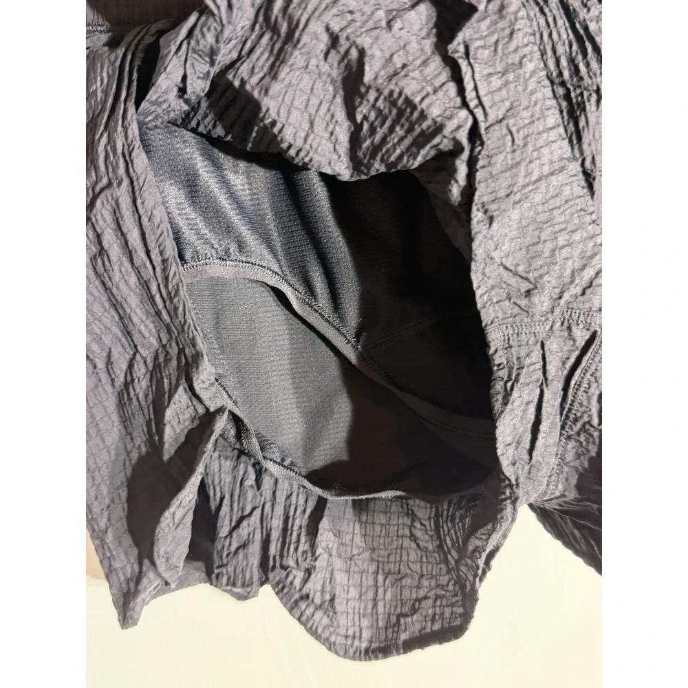 Lululemon Crinkle Nylon Relaxed Parachute Shorts XS Black